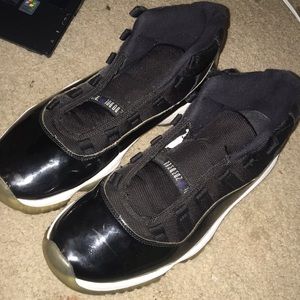 Jordan 11 Space Jams size 10